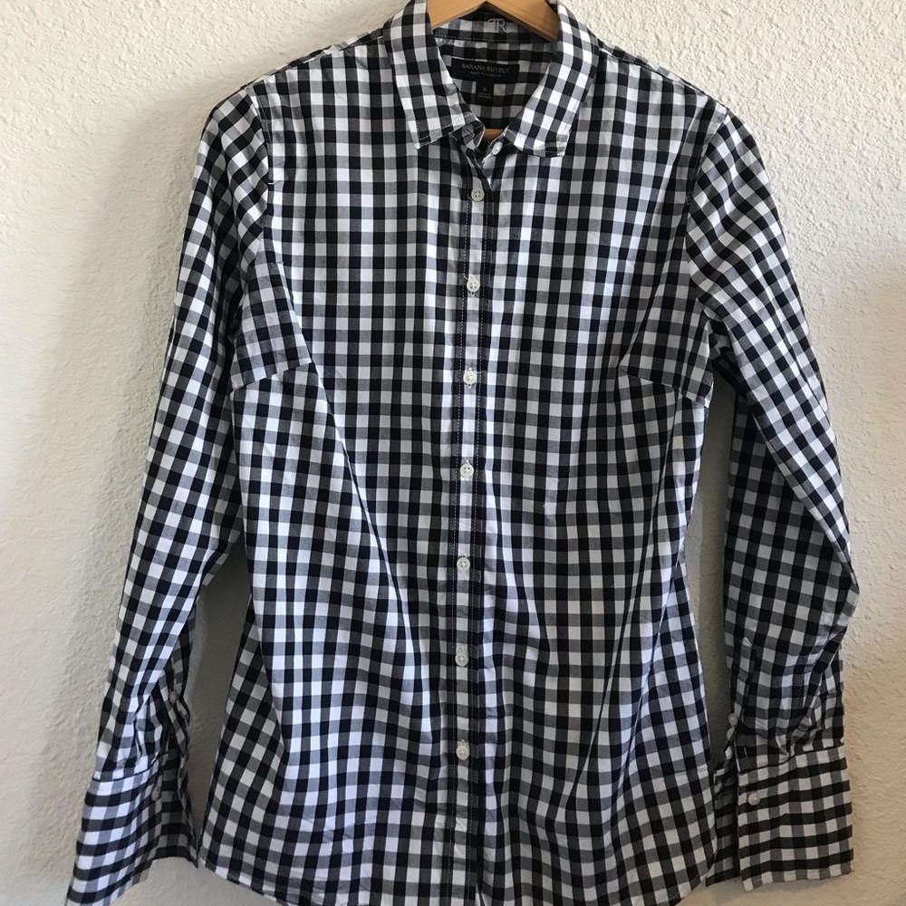 Banana Republic tailored button down